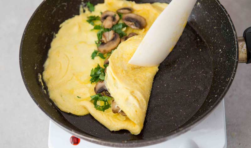 Tortilla a la francesa rellena